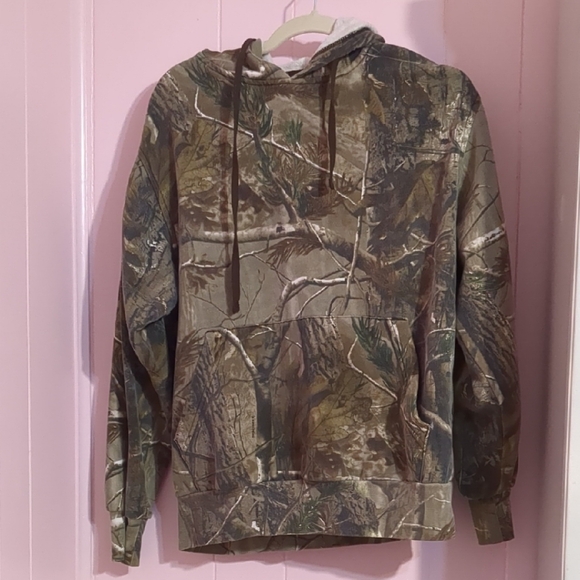 Realtree Camouflage Men's Hoodie - Picture 1 of 2
